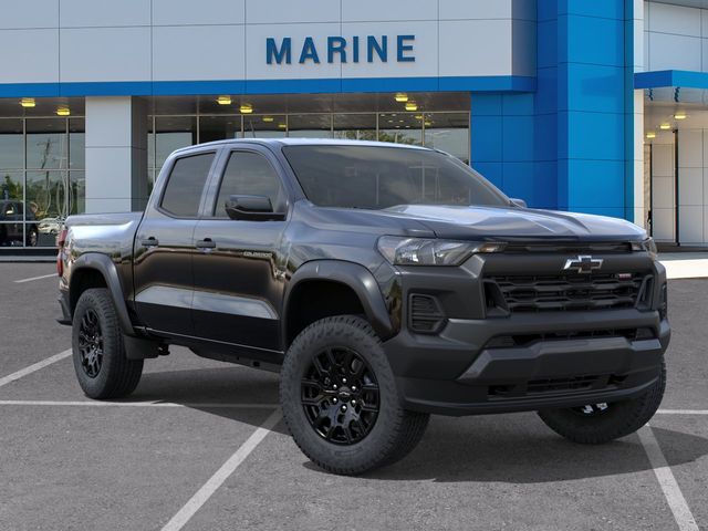 View vehicle photo 7