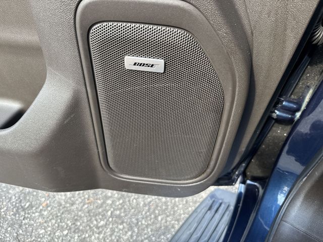 Used 2019 Blue GMC SLT image 28