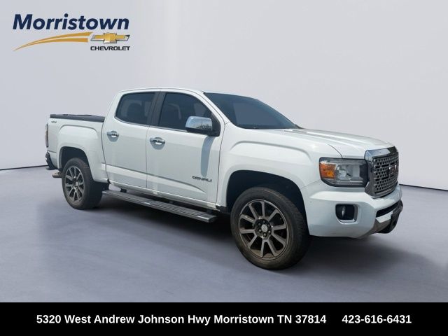 Summit White 2017 GMC Canyon Pickup Truck Four-Wheel Drive 6-Speed Automatic