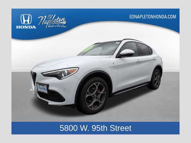 Alfa White 2022 Alfa Romeo Stelvio Ti AWD SUV / Crossover All-Wheel Drive 8-Speed Automatic