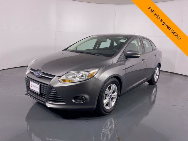 2014 Ford Focus SE 22