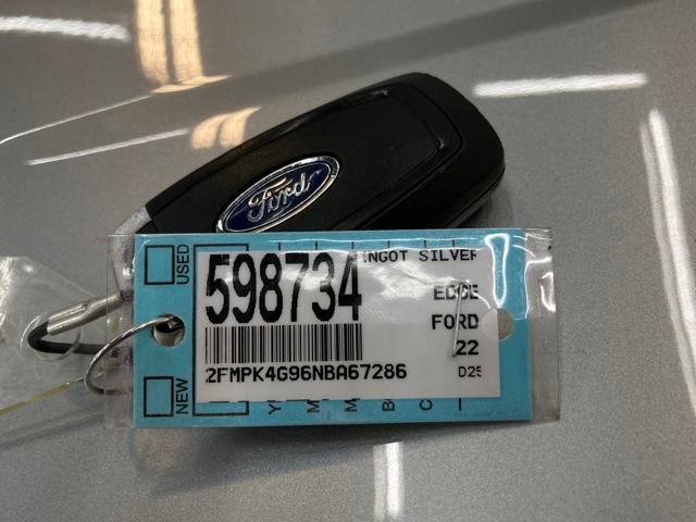 2022 Ford Edge SE