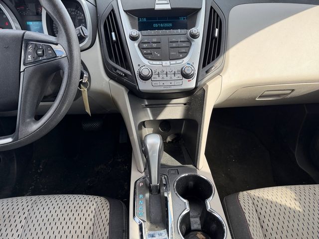 Used 2015 Silver Chevrolet LS image 11