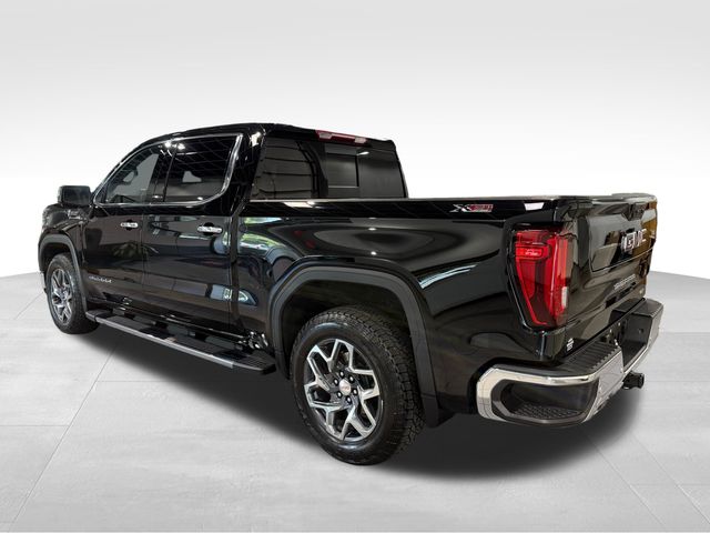 2024 GMC Sierra 1500 SLT Black at Bob King Buick GMC