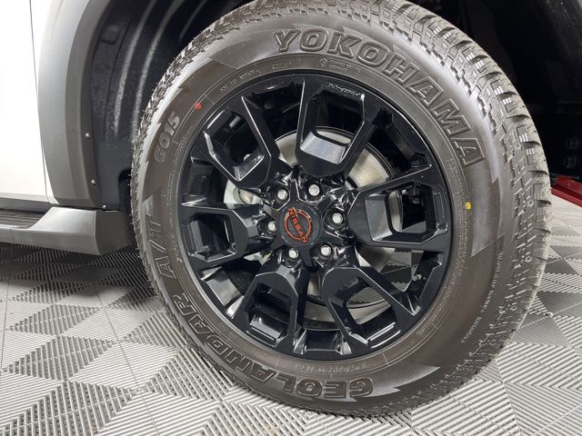 2025 Aspen White Tricoat Nissan Armada PRO-4X 4X4 SUV