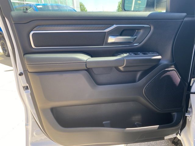 2026 Ram 1500 Big Horn/Lone Star - Bright White Clearcoat exterior view 9