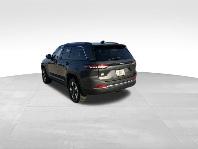 2024 Jeep Grand Cherokee Base 4xe 5