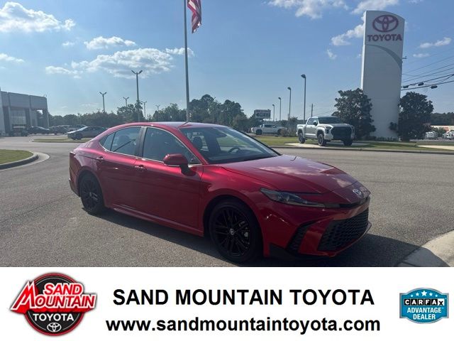2026 Toyota Camry SE FWD