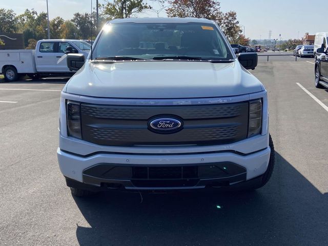 2023 Ford F-150 Lightning XLT 9