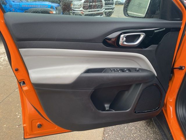 2026 Jeep Compass Limited - oose exterior view 10