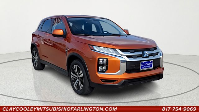 2026 Mitsubishi Outlander Sport 2.0 ES AWC CVT's photo