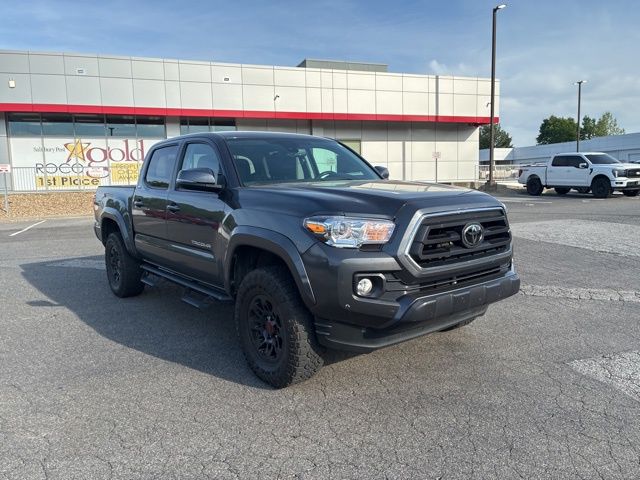 Magnetic Gray Metallic 2023 Toyota Tacoma SR5 V6 Double Cab 4WD Pickup Truck Four-Wheel Drive 6-Speed Automatic