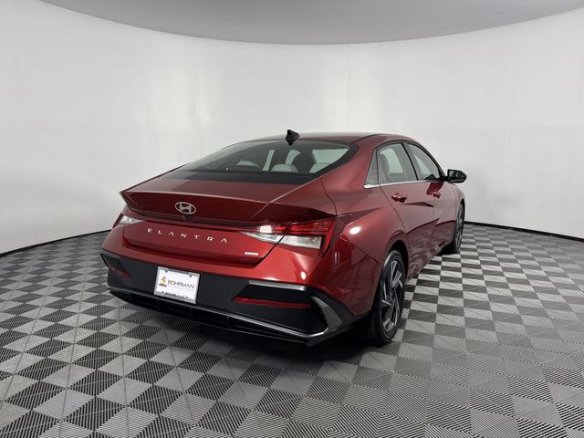 New 2025 Hyundai Elantra Hybrid For Sale in Indianapolis, IN