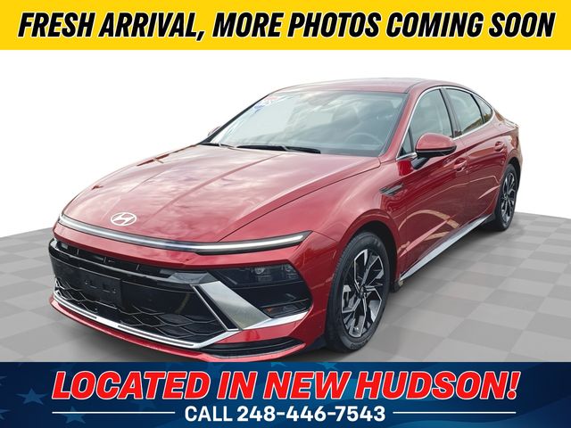 Ultimate red 2025 Hyundai Sonata Sedan Front-Wheel Drive 8-Speed Automatic