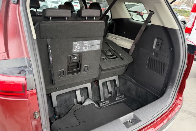 used 2024 Kia Carnival car, priced at $27,448