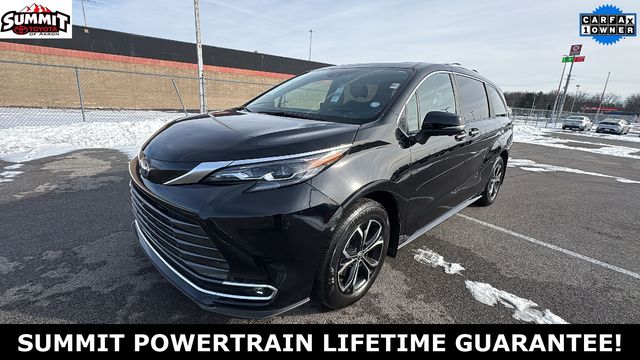 2025 Toyota Sienna Platinum 7-Passenger AWD