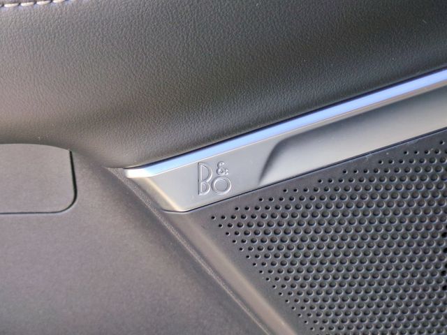 Used 2025 Black Ford Platinum image 14