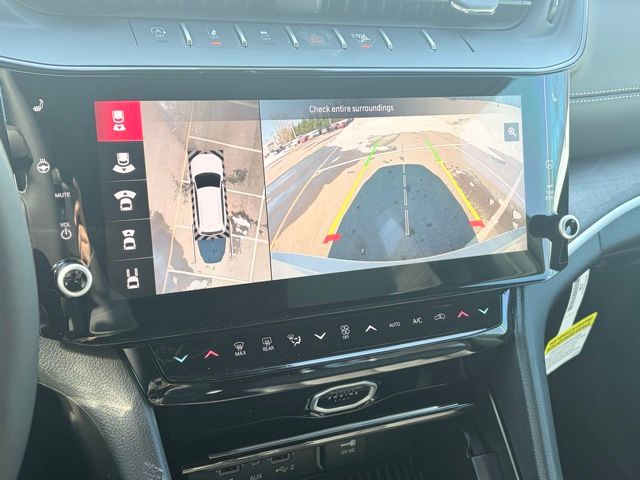 new 2026 Jeep Grand Cherokee car, priced at $43,279