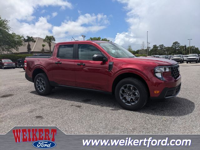 Ruby Red Metallic Tinted Clearcoat 2026 Ford Maverick XLT SuperCrew FWD Pickup Truck Front-Wheel Drive Continuously Variable Transmission