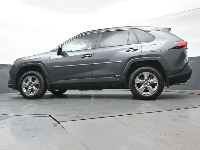 2024 Toyota RAV4 Hybrid XLE 34