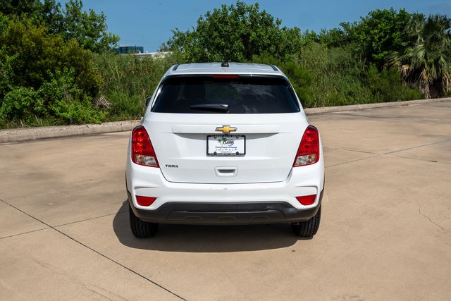 2022 Chevrolet Trax LS White at Joe Myers Mazda Kia