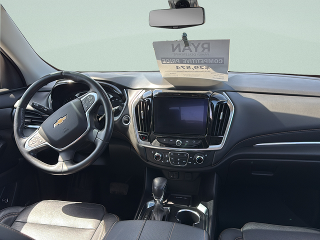 used 2021 Chevrolet Traverse car, priced at $29,574