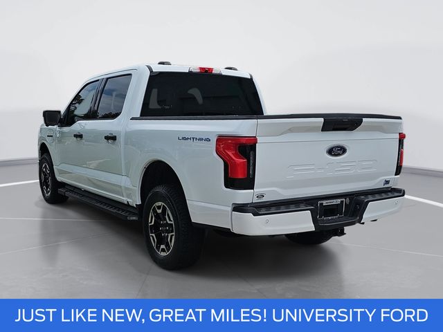 Used 2023 White Ford XLT image 5