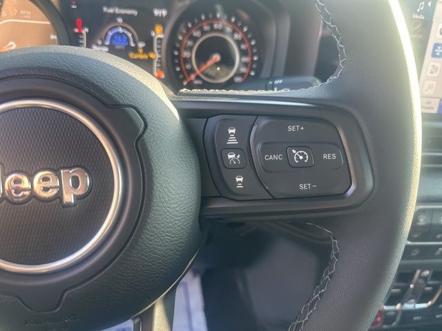 New 2025 Jeep Gladiator Truck