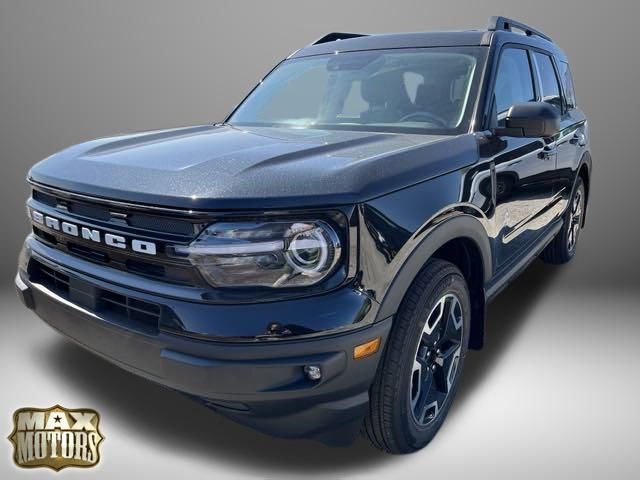 2024 Ford Bronco Sport Outer Banks 3