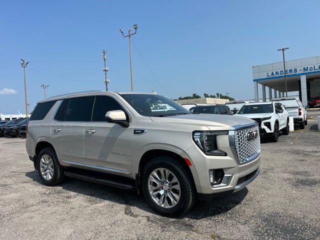 2022 GMC Yukon Denali 4WD