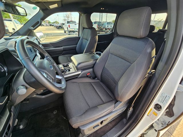 Used 2023 White Ford XLT image 14