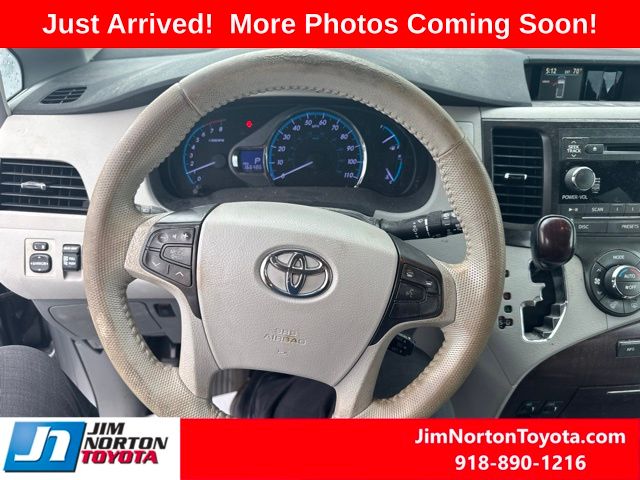 Used 2011 Toyota Sienna Van