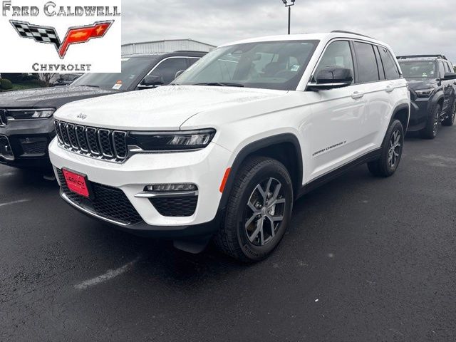 JeepGrand Cherokee3