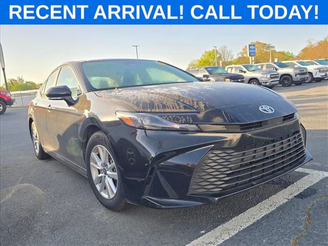 Midnight Black 2025 Toyota Camry LE FWD Sedan Front-Wheel Drive Continuously Variable Transmission