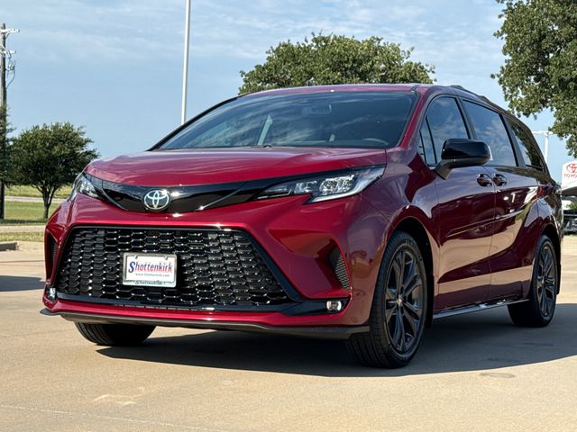 New 2026 Toyota Sienna Van