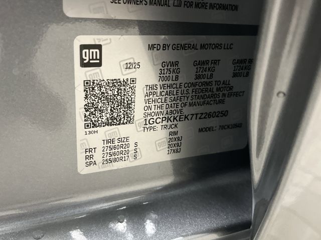 New 2026 Sterling Gray Metallic Chevrolet LT image 39