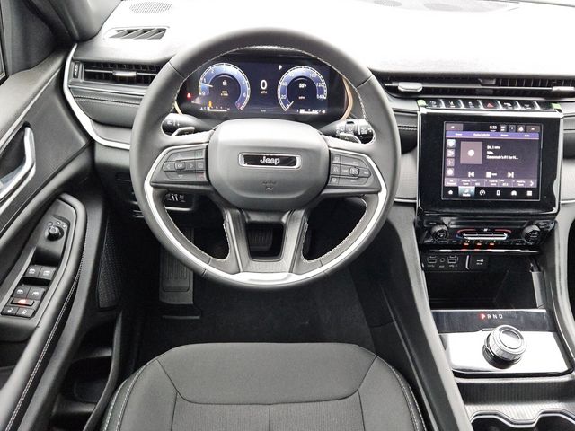 2026 Jeep Grand Cherokee L Laredo 4x4