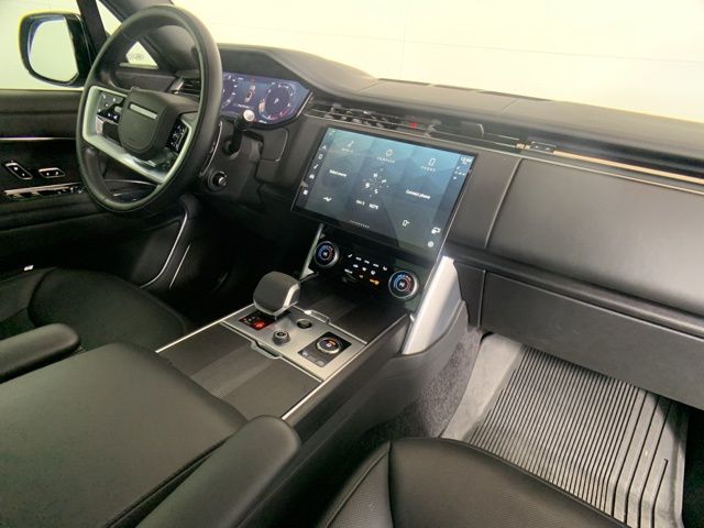 2023 Land Rover Range Rover First Edition 36