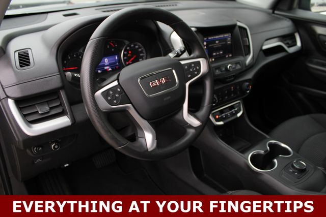 Used 2022 Black GMC SLE image 2