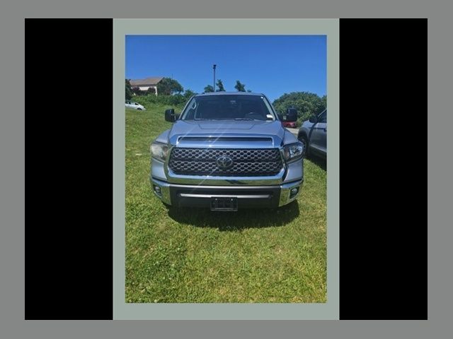 2018 Toyota Tundra SR5 Double Cab 5.7L FFV LB 4WD
