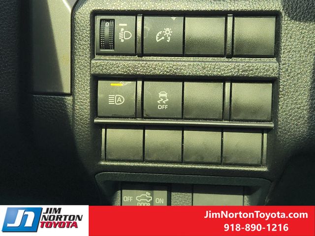 Used 2025 Toyota Tacoma Truck