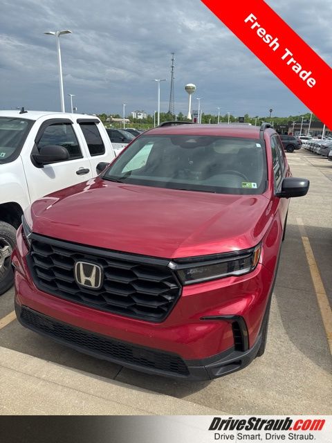 2025 Honda Pilot Sport AWD's photo