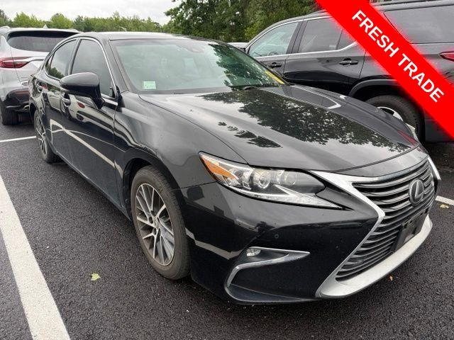 Black (Obsidian) 2016 Lexus ES Sedan Front-Wheel Drive 6-Speed Automatic