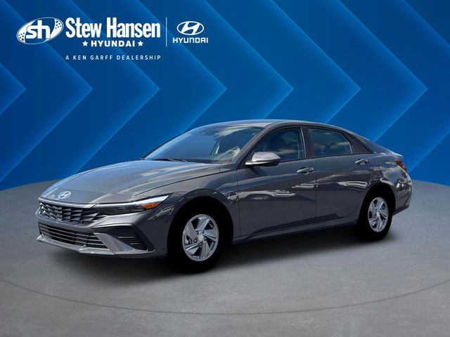 New 2026 Gray Hyundai SE image 2