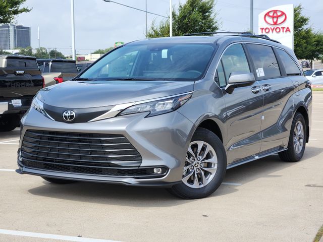 Heavy Metal 2026 Toyota Sienna Minivan Front-Wheel Drive Continuously Variable Transmission