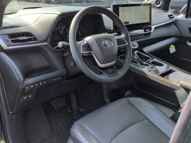 Used 2026 Toyota Sienna Van