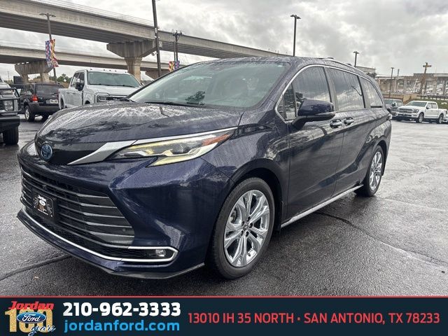 Used Car 2024 Toyota Sienna  Platinum For Sale Under $50,000 In San Antonio, Texas