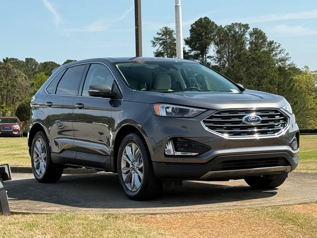 Gray Metallic 2024 Ford Edge Titanium AWD SUV / Crossover All-Wheel Drive 8-Speed Automatic