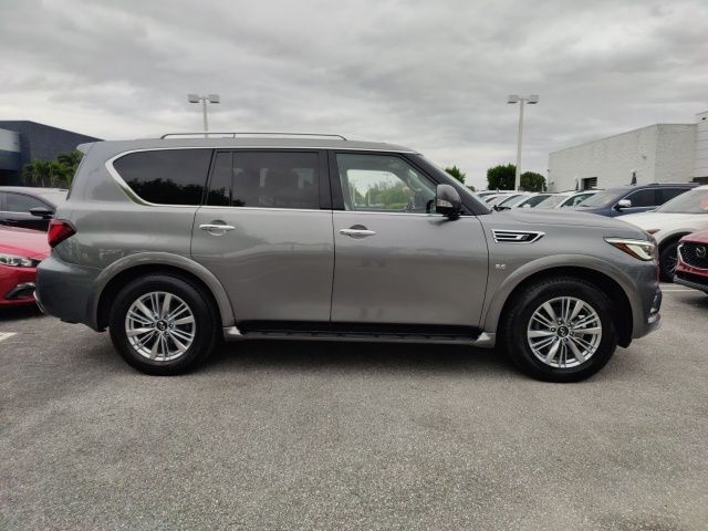 2020 INFINITI QX80 LUXE 10