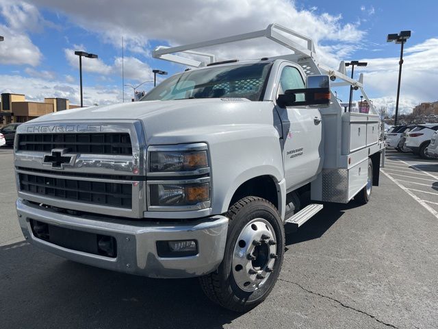 2023 Chevrolet Silverado 4500HD Work Truck 4